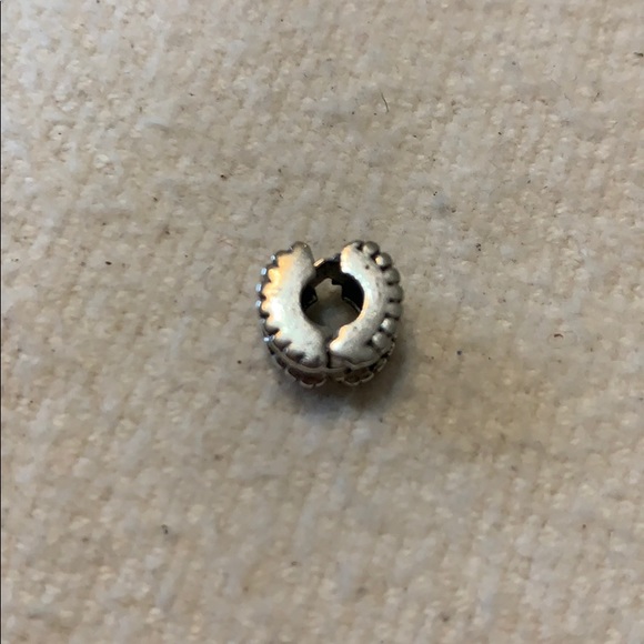 Pandora charm - Picture 3 of 3